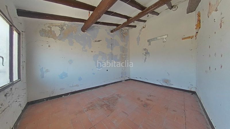 Foto 4d2f0f97-40de-4caf-8843-5182a0cd4532. Casa en Cubells