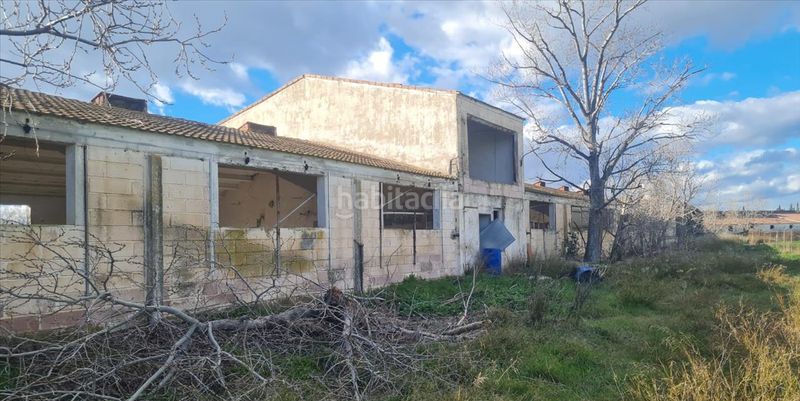 Foto b4bcb4a6-bb3f-46e5-8279-436271fe6209. Terreny residencial a Tauste
