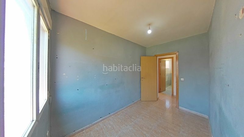 Foto 0c35f79f-9995-46bd-8af8-d978649d05ec. Piso en Numancia Madrid