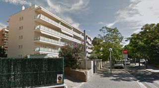 Flat  Montserrat
