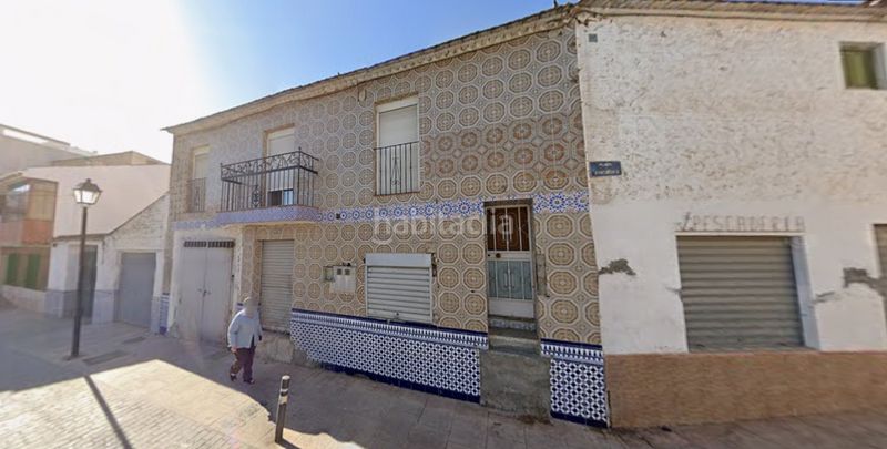 Foto 9693f0ec-7821-4e5d-8512-9bb120317b1a. Casa adossada a Láchar