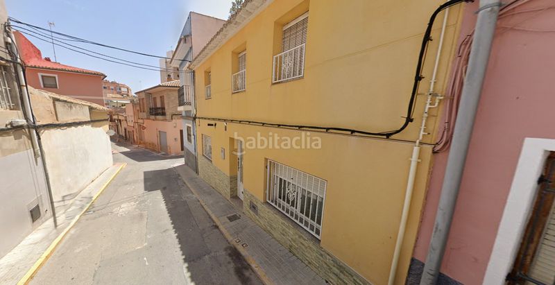 Foto b1d875ed-0bf9-4330-b109-bd4f877e4fe1. Casa adossada a Sax