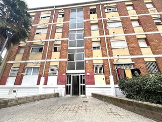 Piso  Camps blancs