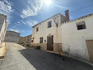 Flat  Jacinto benavente