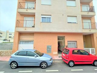 Aparcament cotxe a Manuel Acedo