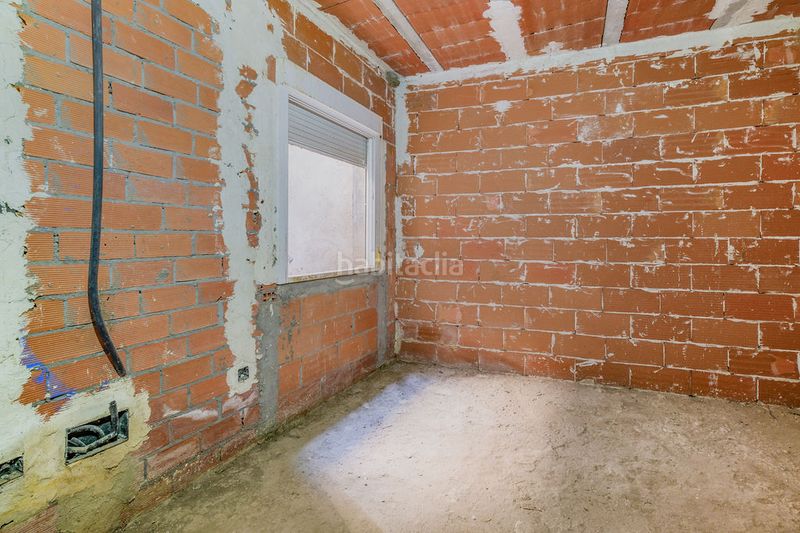 Foto 534ffcd3-82da-4cd3-891f-b0f01d4d0933. Casa adossada a Mocejón