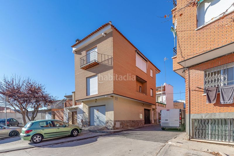 Foto 947d38f0-a2ea-40af-b698-e7ef8808dffa. Casa adossada a Mocejón