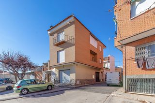 Semi detached house  Calle quevedo
