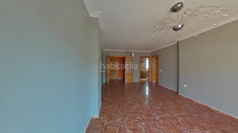 Foto b0a65356-fa41-4a5e-af46-5b6728259bb8. Pis a Ejido centro Ejido (El)