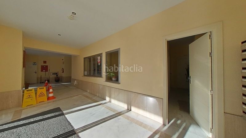 Foto 492b553f-027c-4c05-b2be-baf094745737. Edifici a Urbadiez - Entrepuentes Sevilla