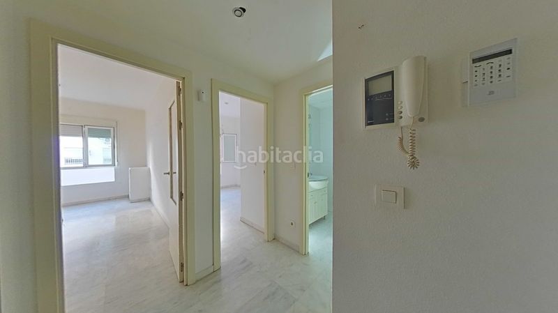Foto 4cd5744c-956c-4236-ae0b-938e473ea482. Edifici a Urbadiez - Entrepuentes Sevilla