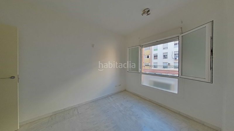 Foto 949cf8c9-82ec-4eb7-8677-6c39227145e3. Edifici a Urbadiez - Entrepuentes Sevilla
