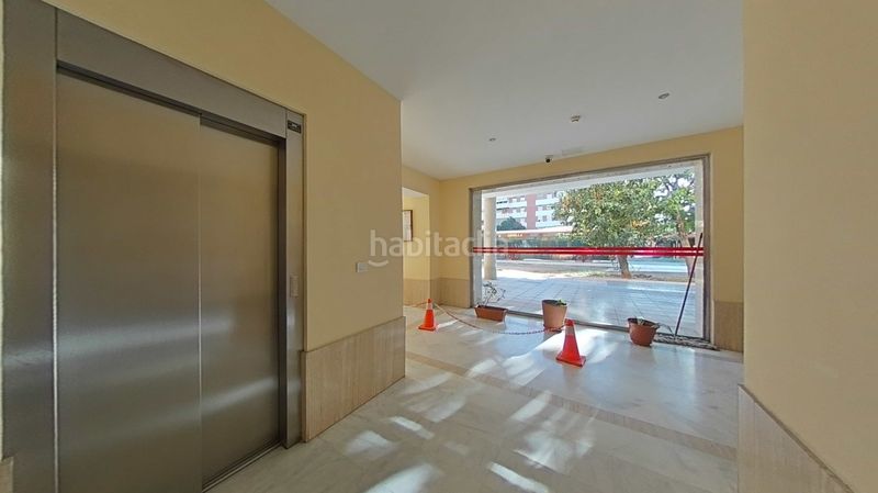 Foto f1bc3184-3edc-4d97-8955-900c25195e9b. Edifici a Urbadiez - Entrepuentes Sevilla
