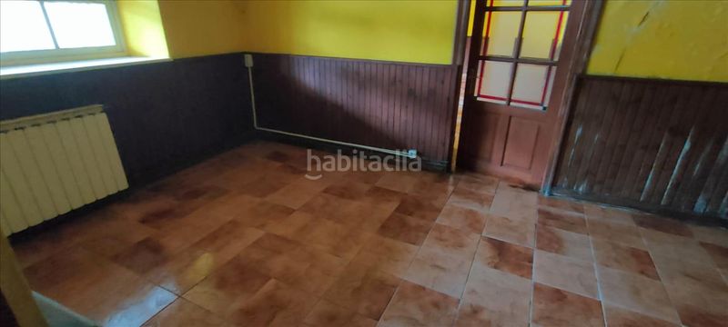 Foto f01899ef-12f4-487e-b48a-33fcb8e46734. Edifici a Cabuérniga