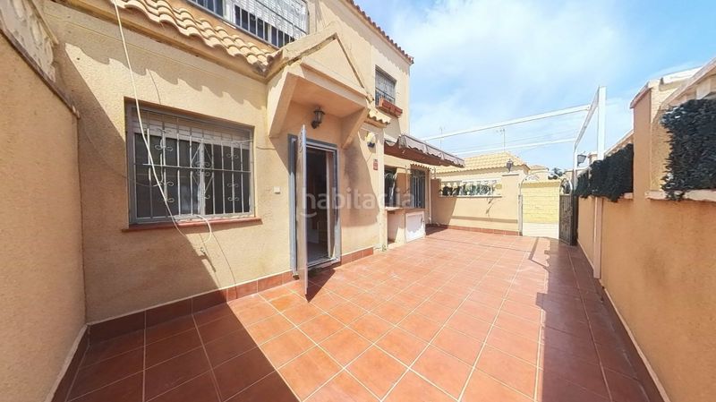 Foto da882739-7995-4bf7-8278-b01cd57a4f99. Dúplex a Zona Carrefour - Urbanizaciones Torrevieja