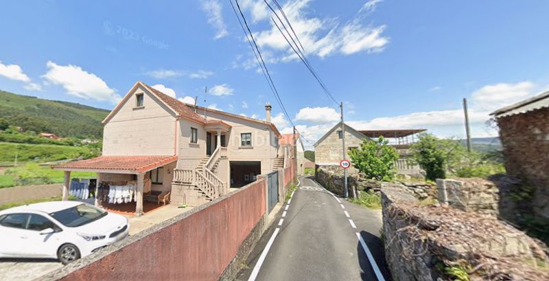 Foto 9d273e43-f906-48e3-bb5f-31dca677ea73. Casa a Vilaboa