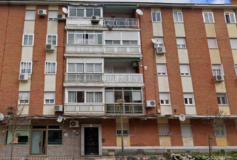 Foto ec730609-3fca-4fba-b889-ae4f6fe87e90. Casa a Reyes Parla
