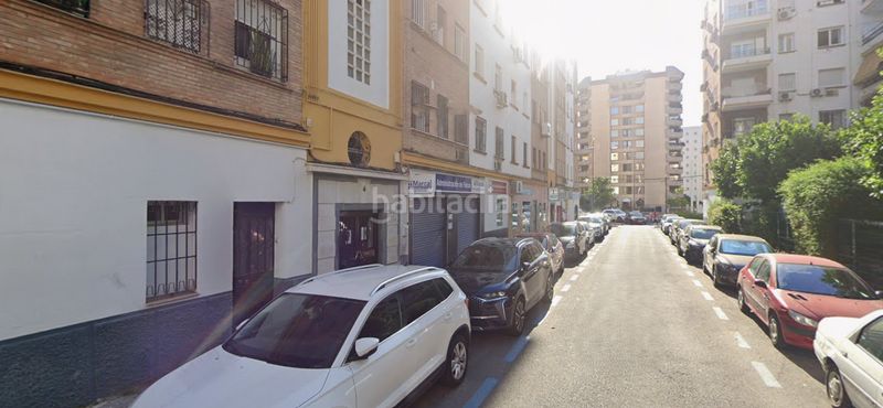 Foto dcad6994-acb5-4a09-9319-4e0b479d9801. Casa a La Buhaira Sevilla