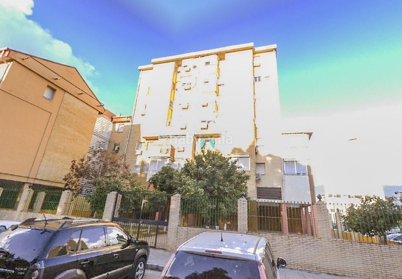 Foto e814e3e7-e35e-44f9-b086-034296c5ce37. Casa a El Plantinar - Avda. La Paz - El Juncal Sevilla