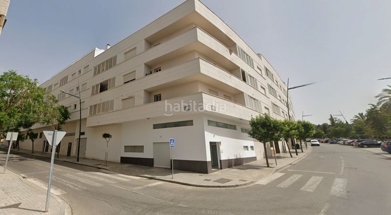 Foto 42c245e0-310d-4a6e-91c5-1b2aecc9f9a4. Casa amb aparcament a El Valle Lucena