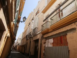 Maison  Adolfo de castro