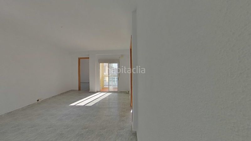 Foto cebc7f5b-5d20-4145-b17e-dbadc24fa668. Pis a Canillejas Madrid