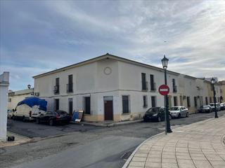 Parking voiture  Almonaster la real