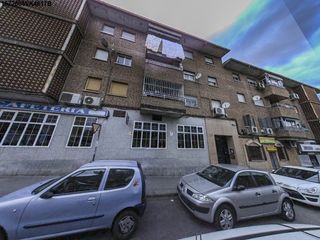 Pis a MARTINEZ OVIOL