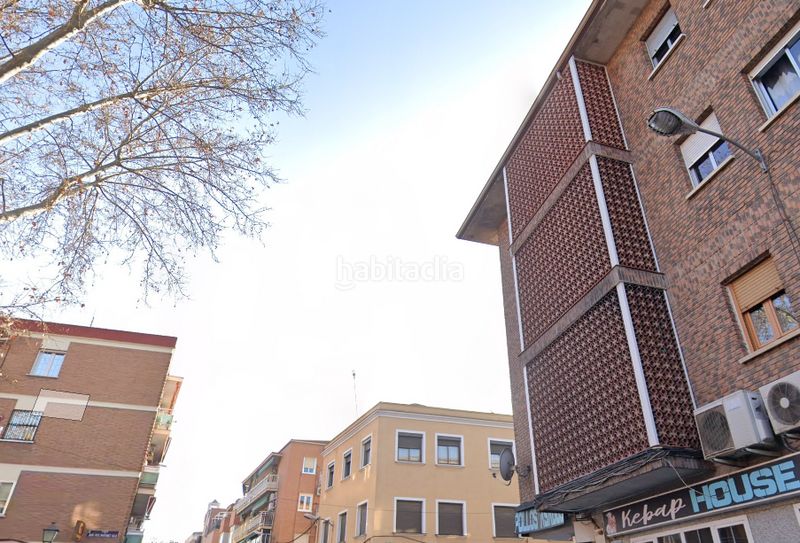 Foto fc1225d3-9c8f-42c9-8cbd-e84d1af4424d. Pis a Los Rosales Madrid