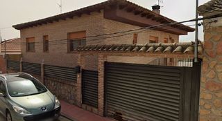 Casa  Escuelas