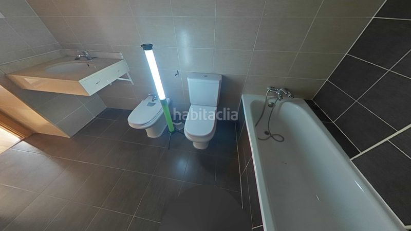 Foto f9e009dd-85b6-4ebd-be61-524c0a3fb8c1. Pis a Centro Illescas