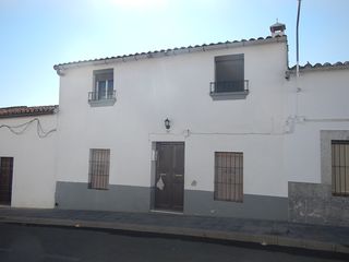 House  Manuel infante niño de fregenal