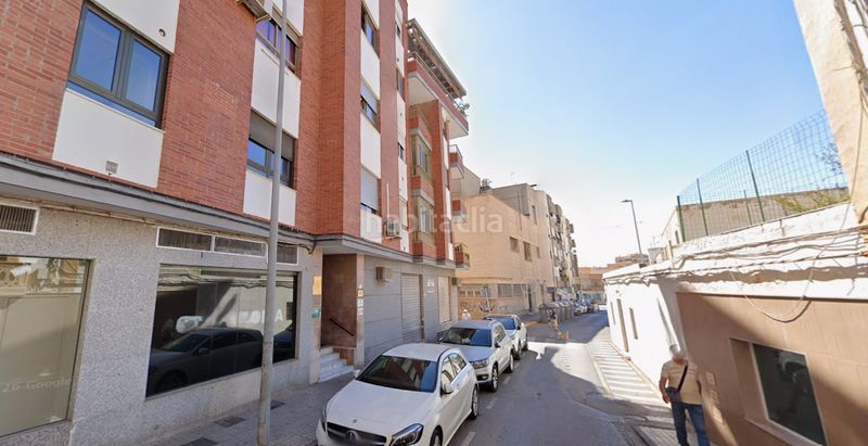 Foto 43df96cb-b095-42bd-9d3a-1cd7840c0d40. Casa en Pabellón - Estación - El Corte Inglés Ejido (El)