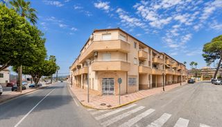 Casa adossada  Vega baja