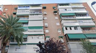 Flat in LA DEL MANOJO DE ROSAS