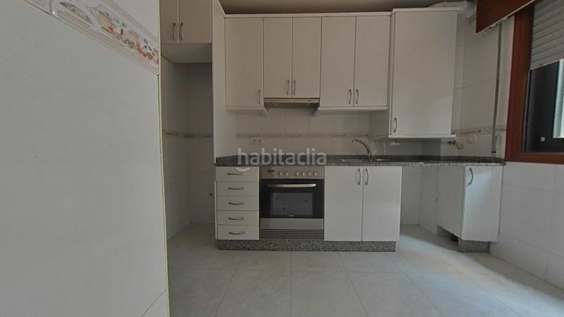 Foto 5ed2e89c-873c-4b37-8195-23f7fd63c1ee. Pis a Teis Vigo