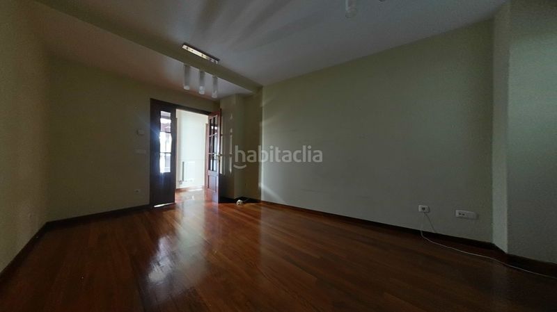 Foto b4cb454a-83bc-4490-9910-b739127250ca. Pis a Teis Vigo