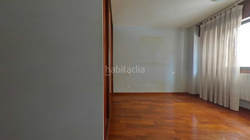 Foto b52ae580-cfcf-4923-ab72-6c81edb1a7fc. Pis a Teis Vigo