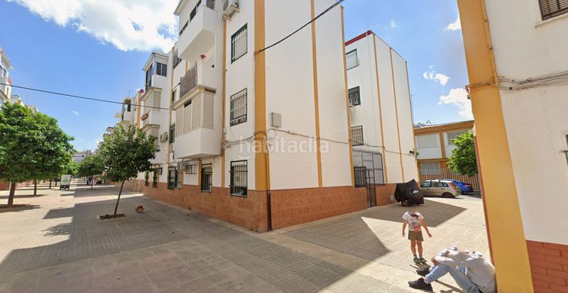Foto d5f78c26-84ed-4e3b-aab8-df69aa3dcd58. Pis a Cruz Roja Sevilla