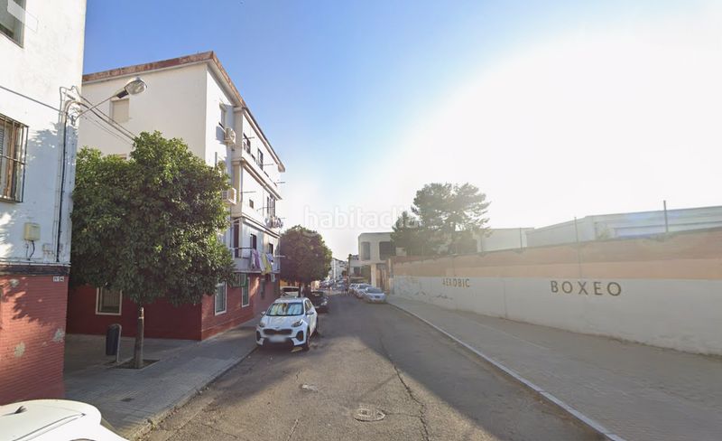 Foto 6286e617-eccc-46d2-9d94-010063d1bf7f. Pis a Tiro de Línea Sevilla