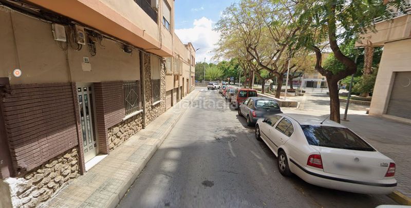 Foto 06dd95ee-a60e-46ce-a1f3-11e34e9e2759. Casa en Plaza de Toros-Avenida Chapí-Trinquete Elda