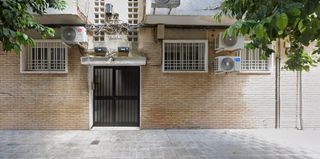 Casa  Pl. luis cernuda 14 2ª planta d