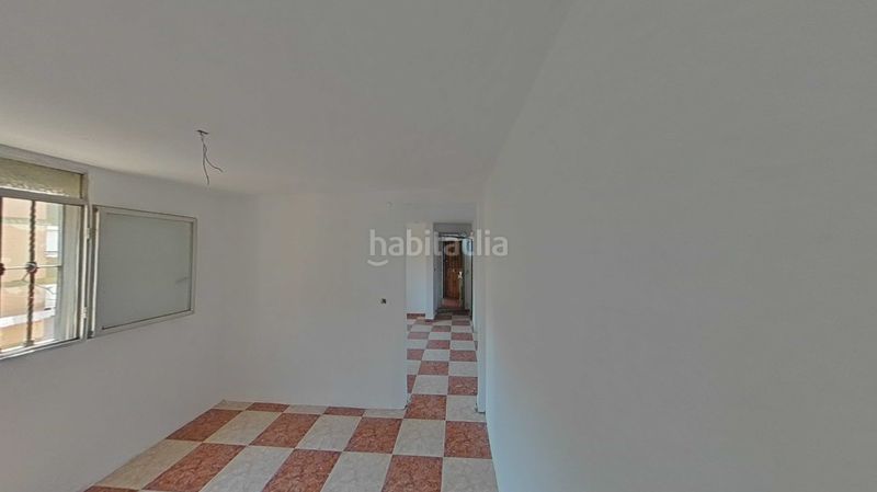 Foto 84ae3314-b280-4b6c-80cc-e5537df60c95. Pis a Los Pájaros Sevilla