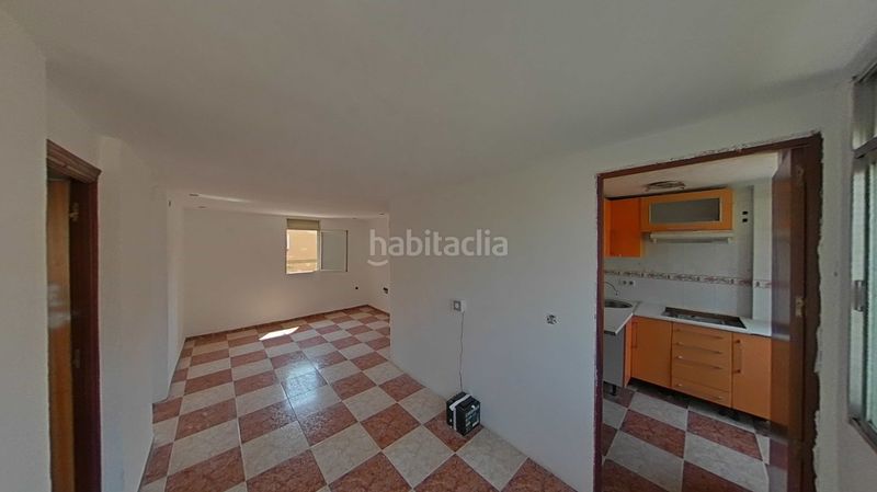 Foto ce6e36f4-db4e-4954-826a-ef64f9042ed6. Pis a Los Pájaros Sevilla
