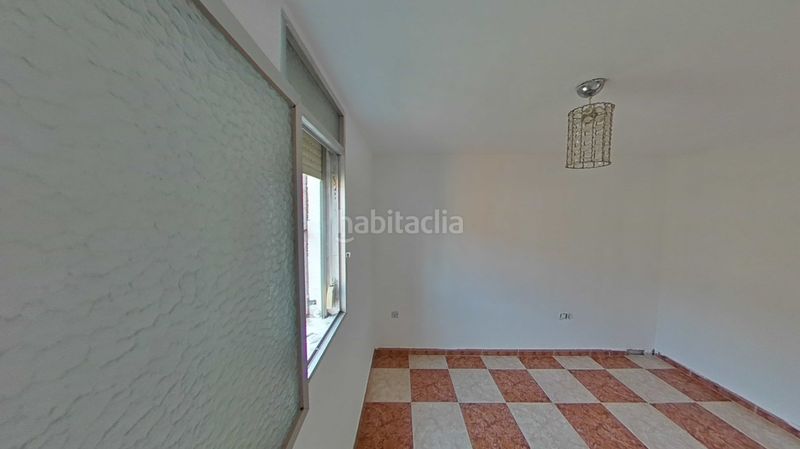 Foto e135aa3b-4b36-4b03-bd90-088030231d42. Pis a Los Pájaros Sevilla