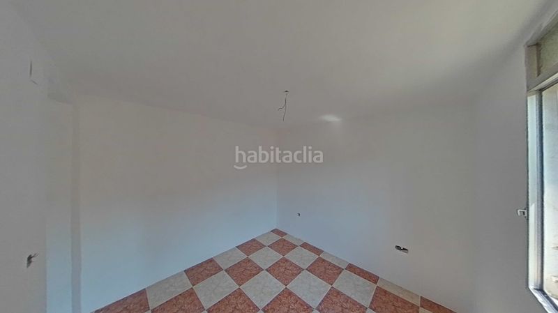 Foto e345a247-22ba-422e-b7b7-1e9a58cd809b. Pis a Los Pájaros Sevilla