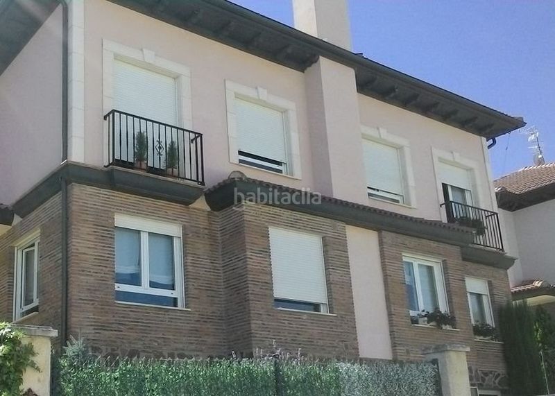 Foto b400c4e5-e6e1-4ca0-9413-9754013d107b. Casa a Briviesca