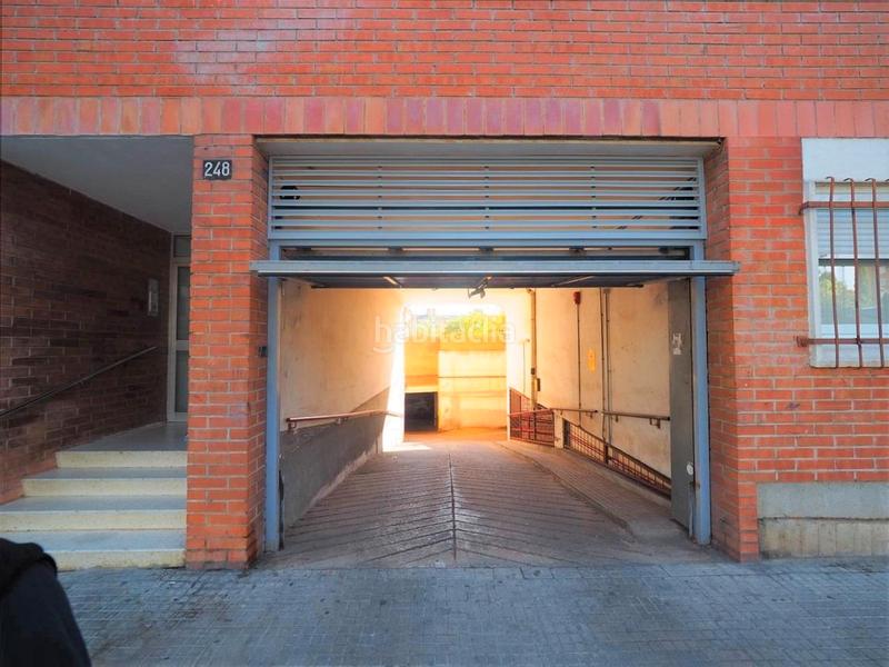 Foto 3f389c60-d91e-4974-9fa4-129f6994f87c. Parking coche en Can Tussell Terrassa