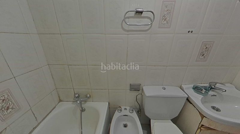 Foto 1399fdab-6c58-4e62-bb50-c4c1d3119762. Piso en Palomeras Sureste Madrid