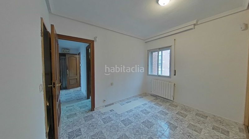 Foto ad4222c8-081f-4e36-a84a-0fb69cfa7f01. Piso en Palomeras Sureste Madrid
